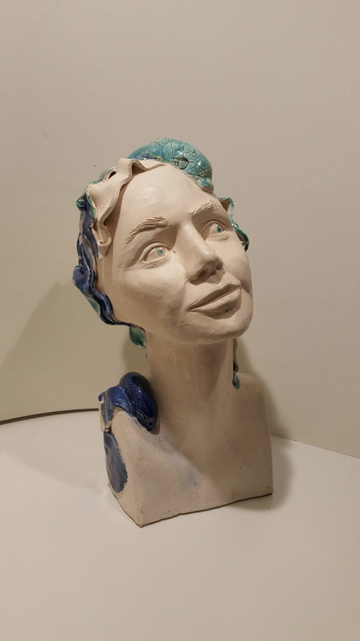 Seramik Heykel - Saçı Balıklı Beyaz Kadın