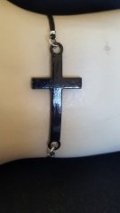 Siyah Metal Haç Bileklik