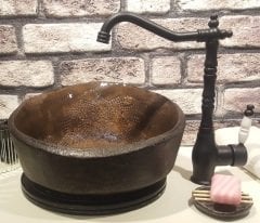 Siyah simli lavabo
